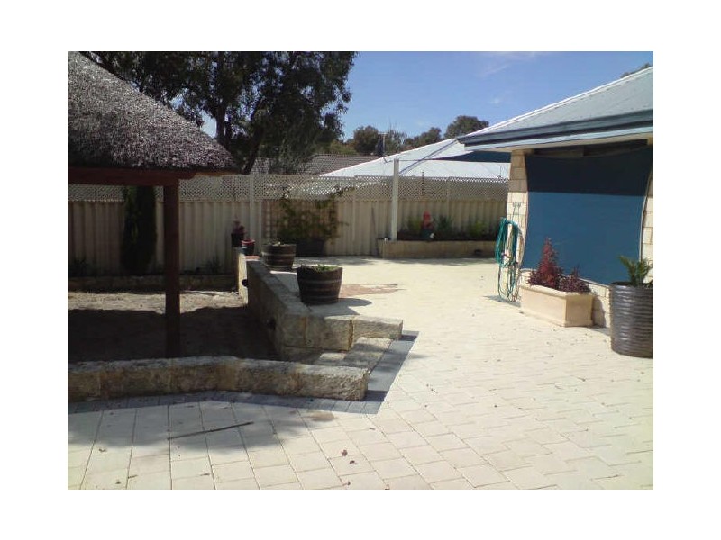 8 Silvereye Court, Beeliar WA 6164