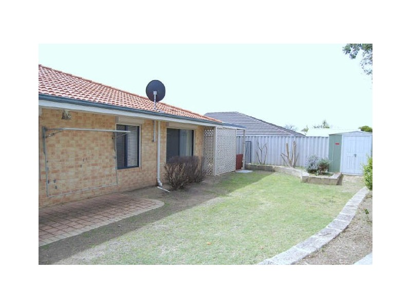 9 Dann Court, Willagee WA 6156