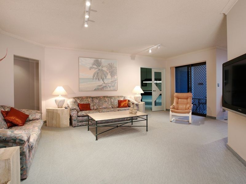 12 Colebatch Hill, Kardinya WA 6163