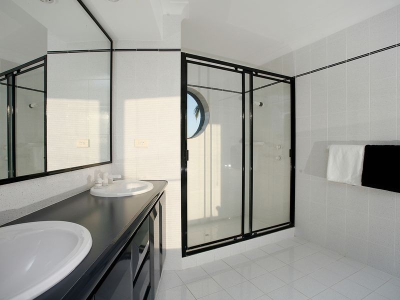 12 Colebatch Hill, Kardinya WA 6163