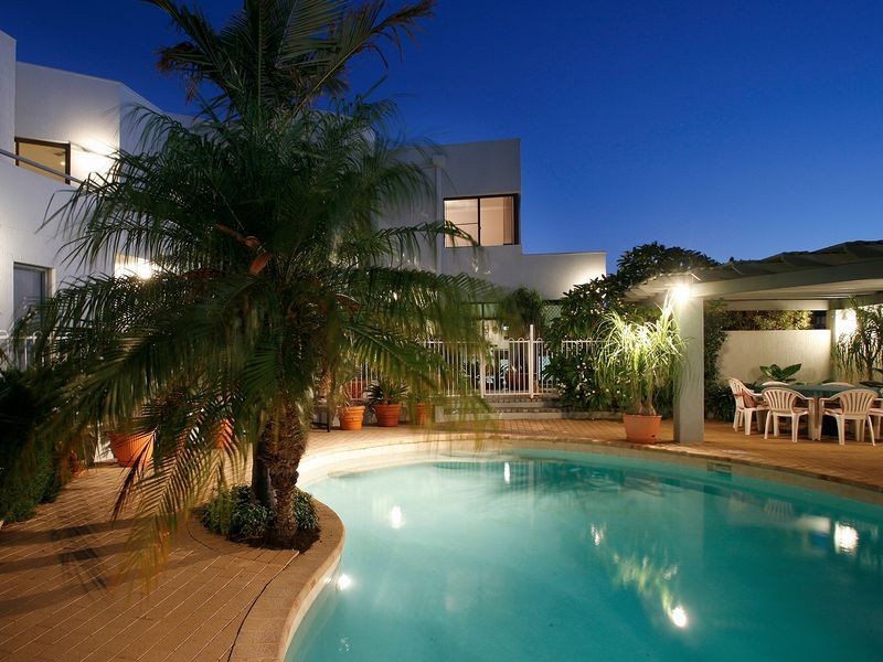 12 Colebatch Hill, Kardinya WA 6163