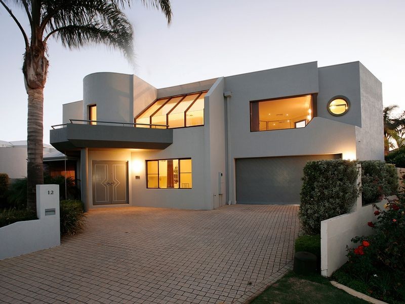 12 Colebatch Hill, Kardinya WA 6163