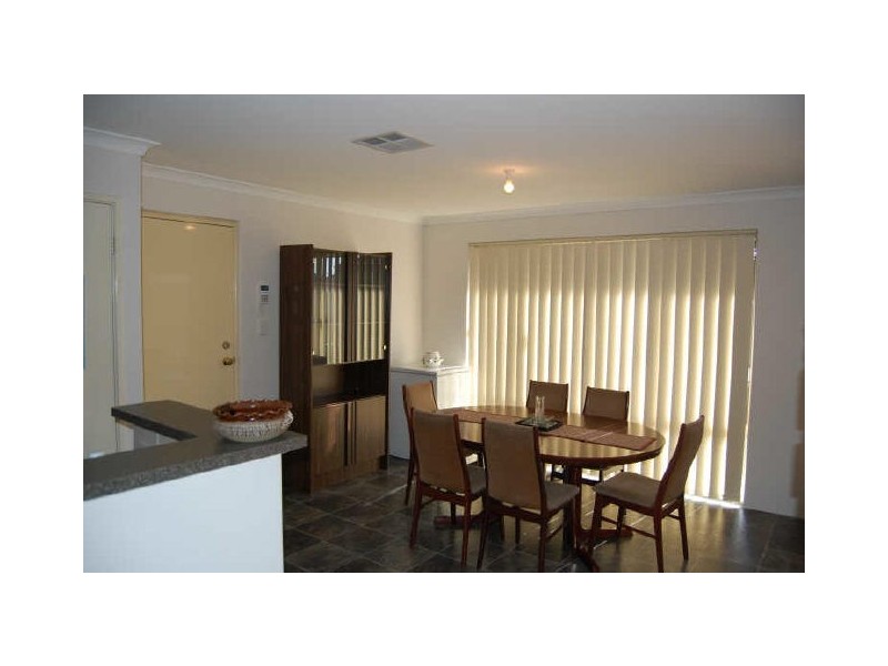 19 Beroona Way, South Lake WA 6164