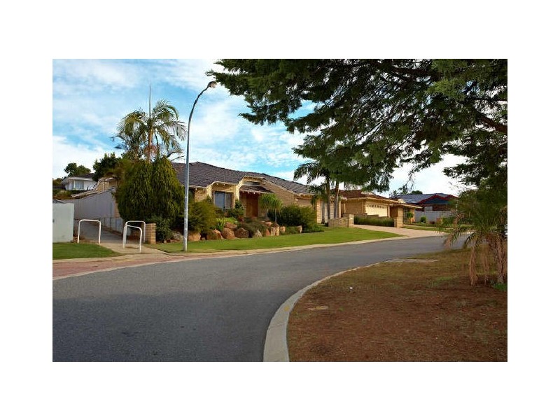 9 Alsop Place, Kardinya WA 6163