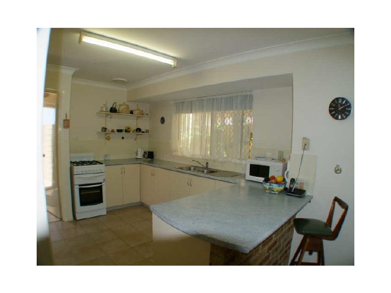 49A Hanrahan Loop, Kardinya WA 6163