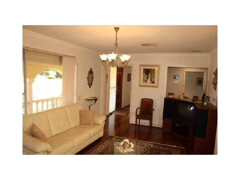 48 Gurney Road, Spearwood WA 6163