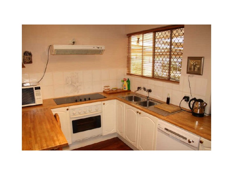 48 Gurney Road, Spearwood WA 6163