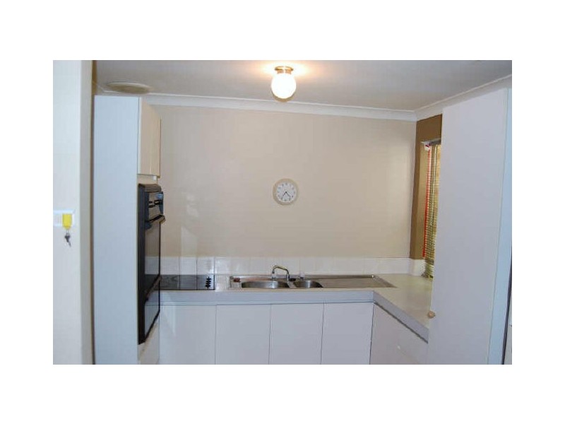 2/14 Stampel Gardens, Kardinya WA 6163