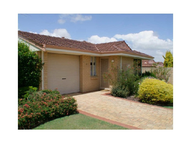 9/1 Wilkinson Gardens, Winthrop WA 6150