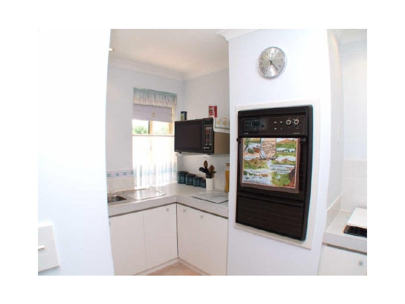 9/1 Wilkinson Gardens, Winthrop WA 6150