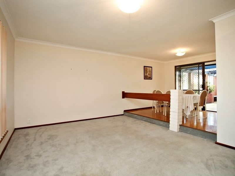 11 Morton Road, Hamilton Hill WA 6163