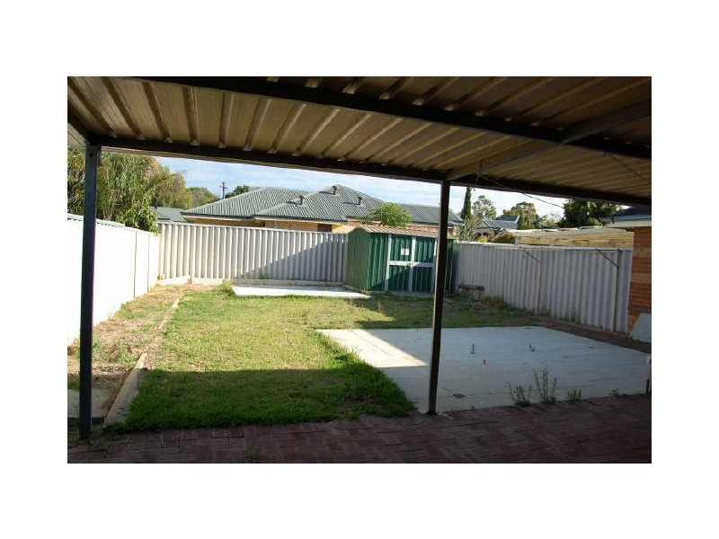14B Clause Street, Willagee WA 6156