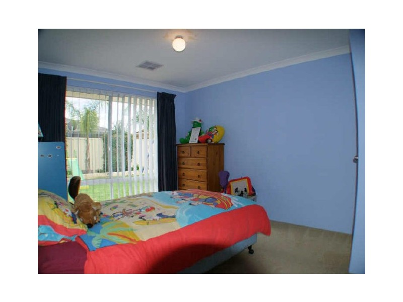 238 Amherst Road, Canning Vale WA 6155