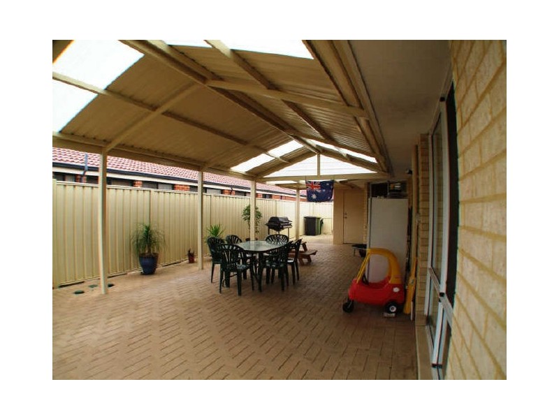 238 Amherst Road, Canning Vale WA 6155