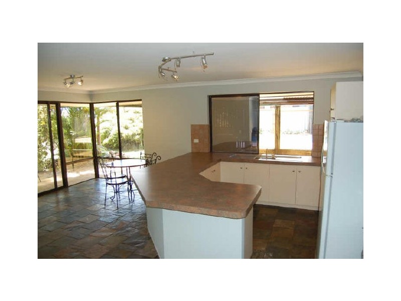 15 Foxon Road, Bibra Lake WA 6163