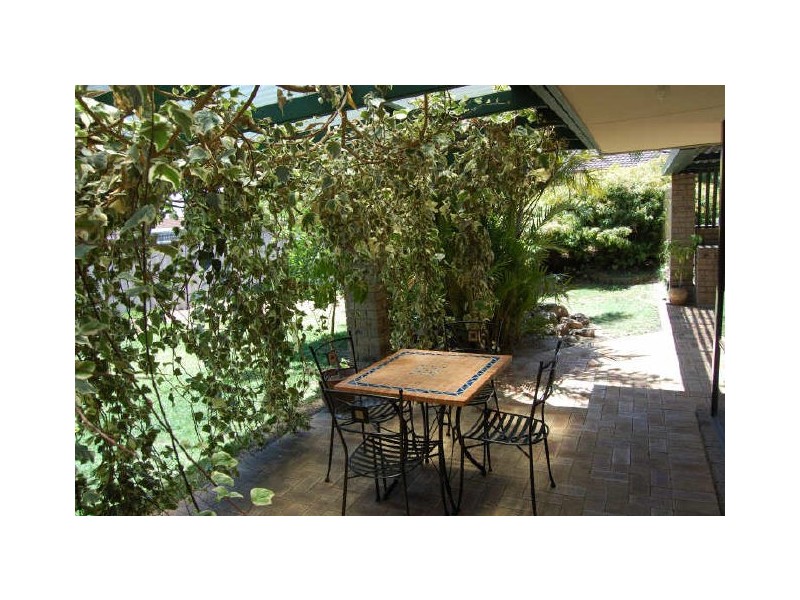 15 Foxon Road, Bibra Lake WA 6163