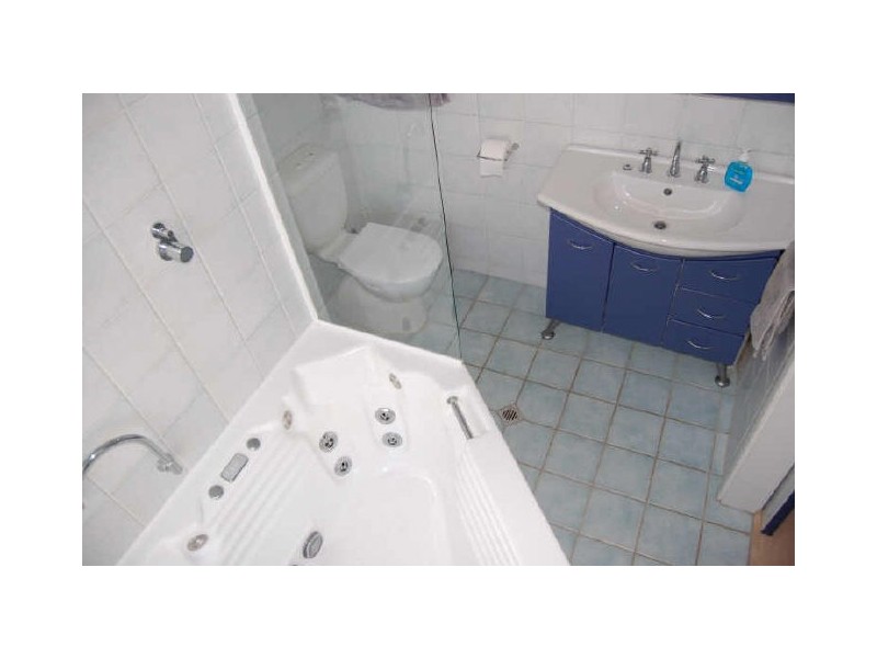 15 Foxon Road, Bibra Lake WA 6163