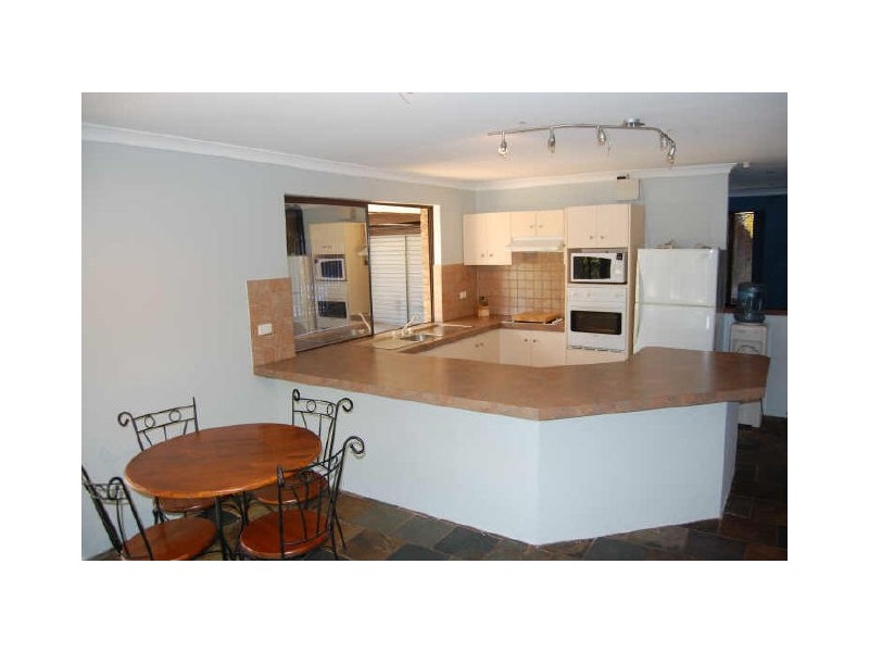 15 Foxon Road, Bibra Lake WA 6163