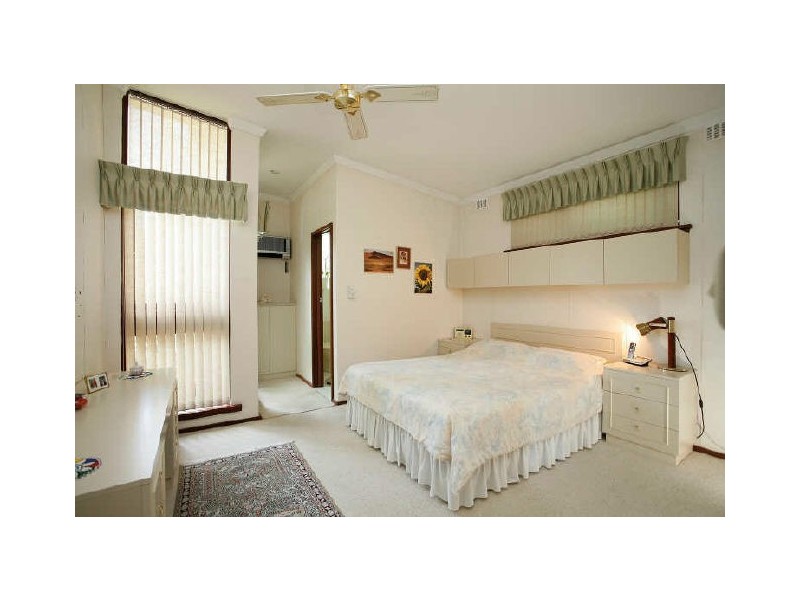 65 McBeth Way, Kardinya WA 6163