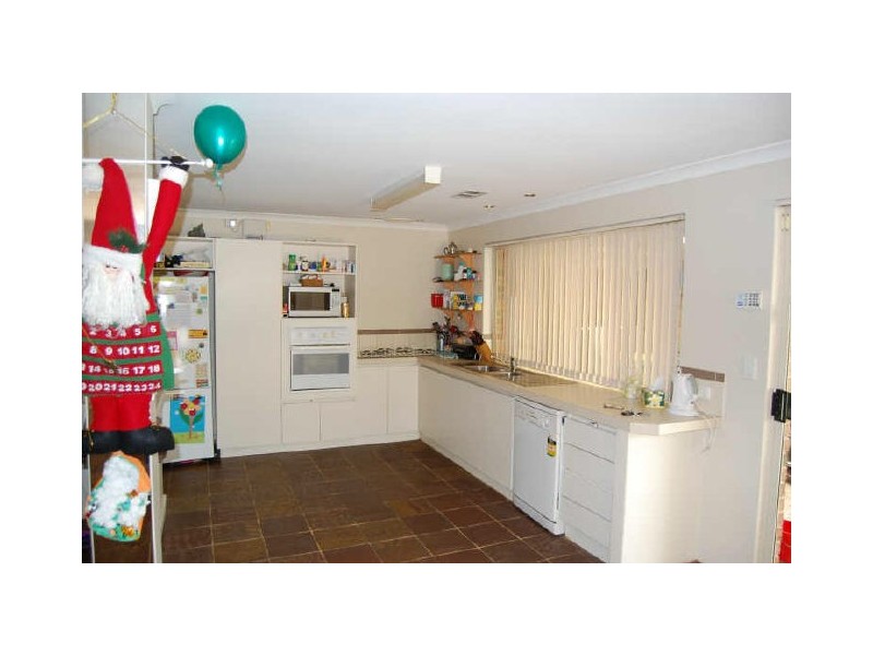 20 Dreier Court, Atwell WA 6164