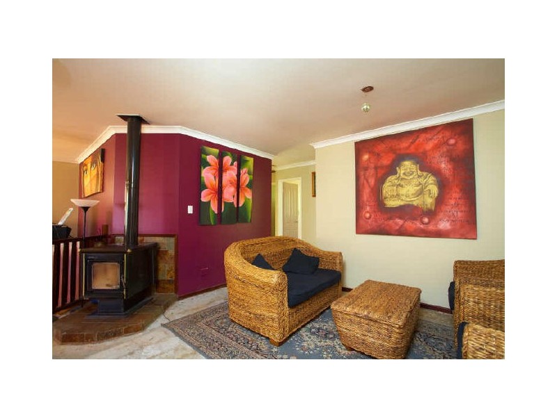 3 Dulverson Place, South Lake WA 6164