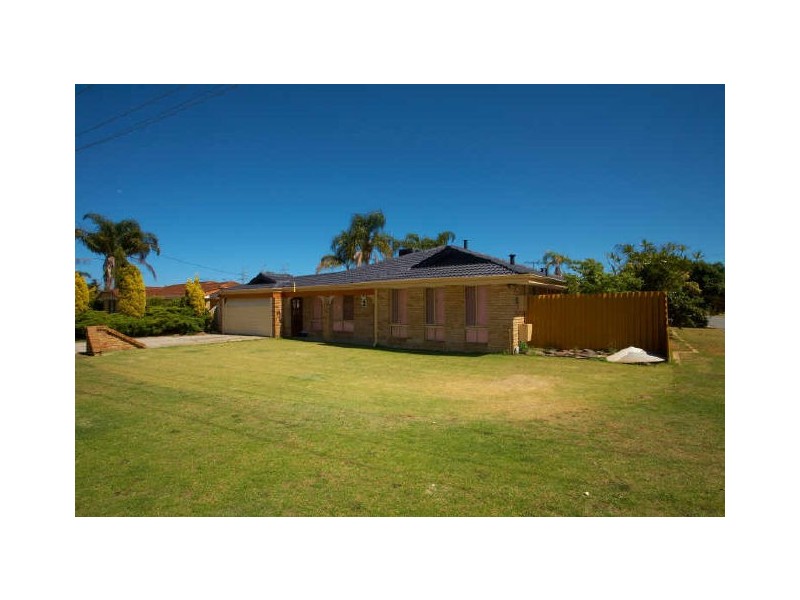 3 Dulverson Place, South Lake WA 6164