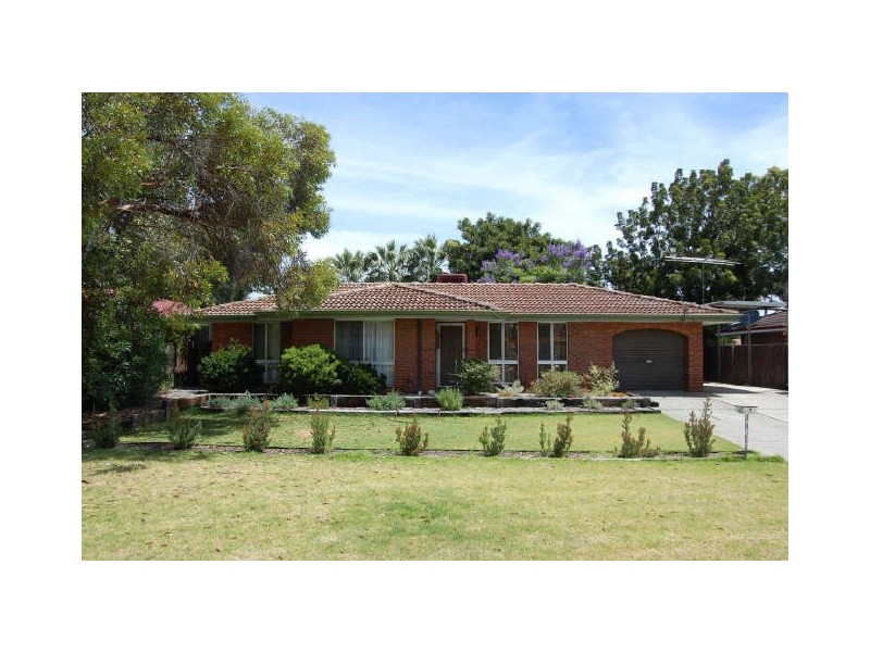 7 Longfield Road, Maddington WA 6109