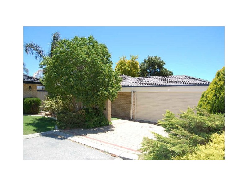 7 Rason Court, Seville Grove WA 6112