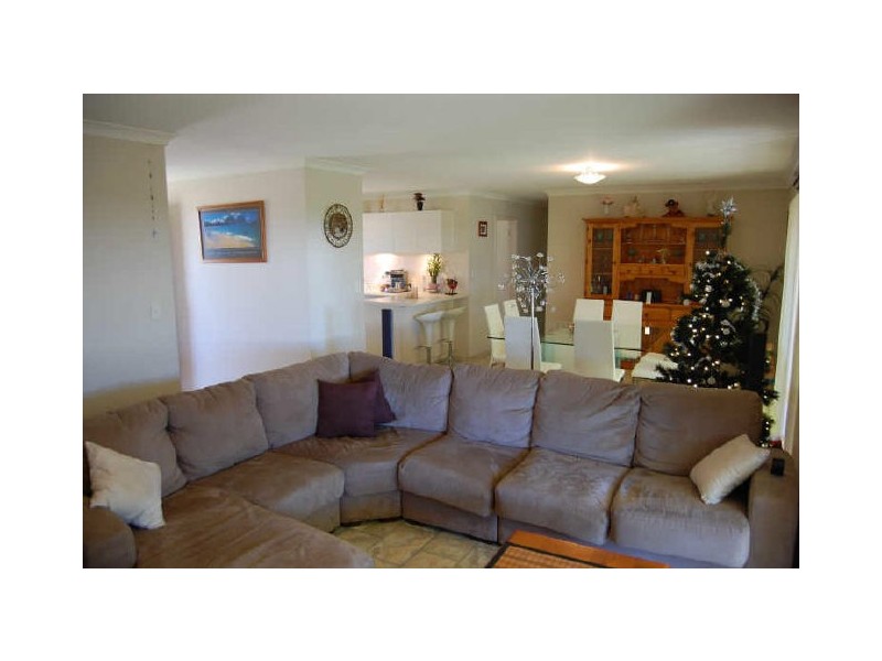 7 Rason Court, Seville Grove WA 6112