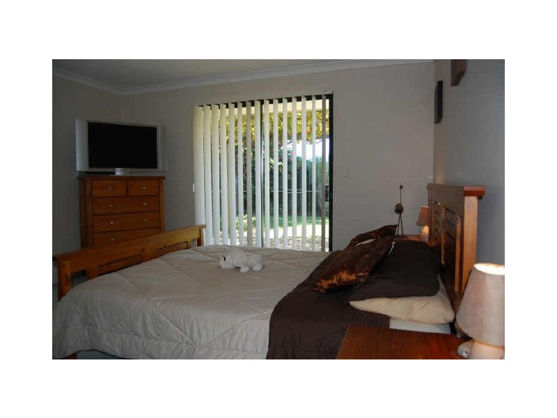 7 Rason Court, Seville Grove WA 6112