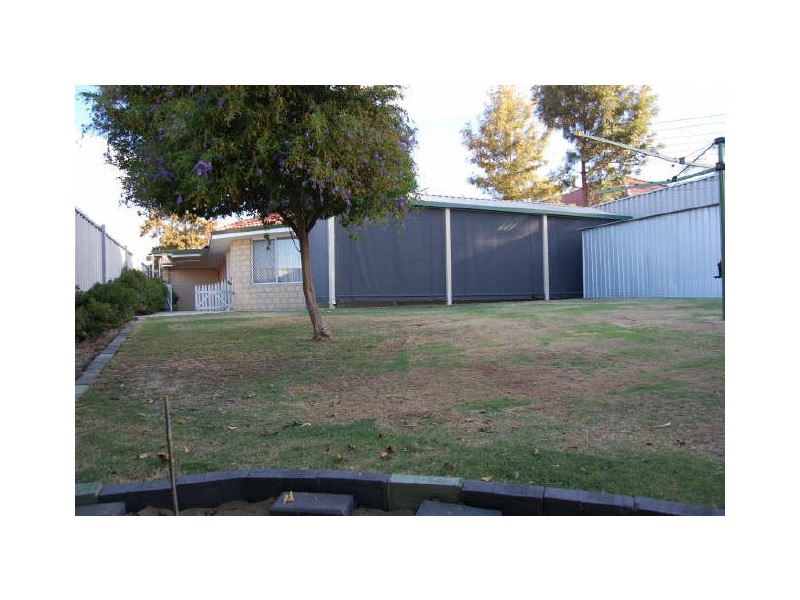 136 Garling Street, Willagee WA 6156
