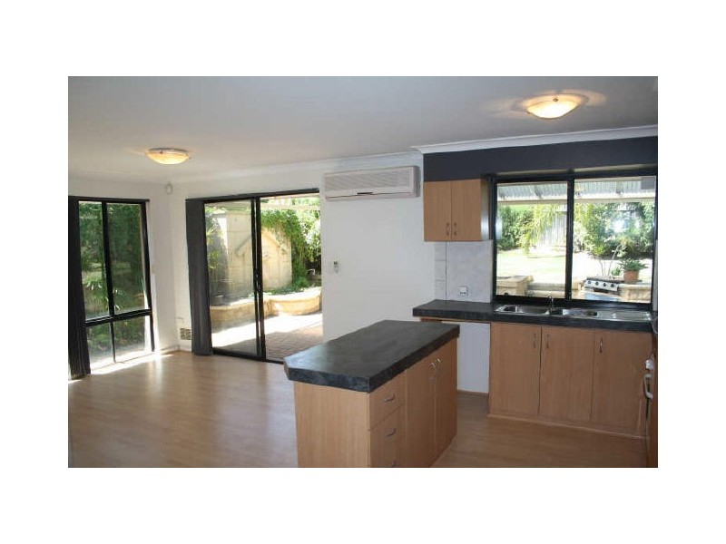 8 Boobook Lane, Beeliar WA 6164