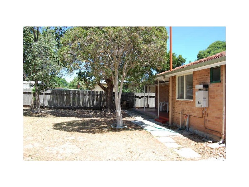 14 Juliet Road, Coolbellup WA 6163