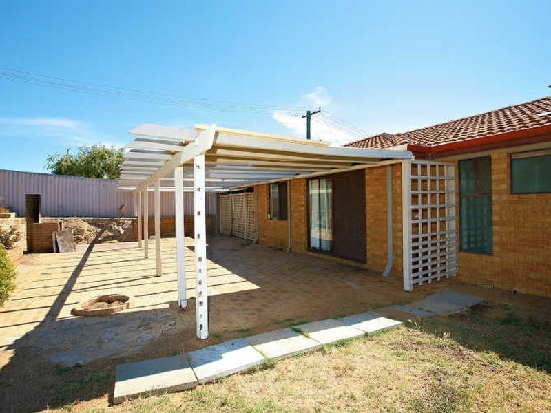 5 Caffery Place, Hamilton Hill WA 6163