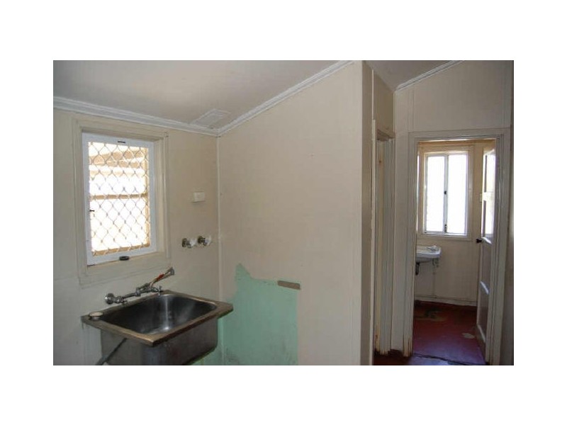 14 Garling Street, Willagee WA 6156
