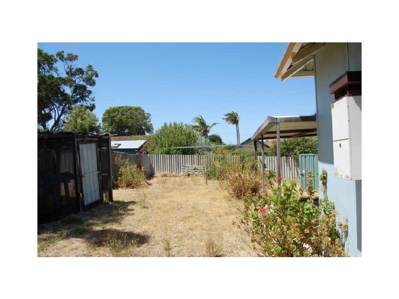 14 Garling Street, Willagee WA 6156