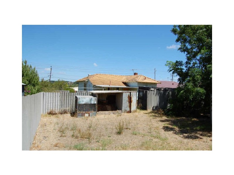 14 Garling Street, Willagee WA 6156