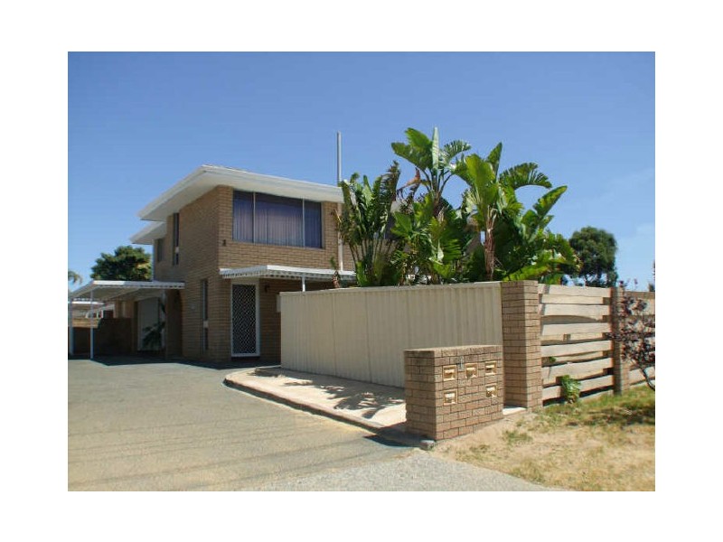 1A Windelya Road, Kardinya WA 6163