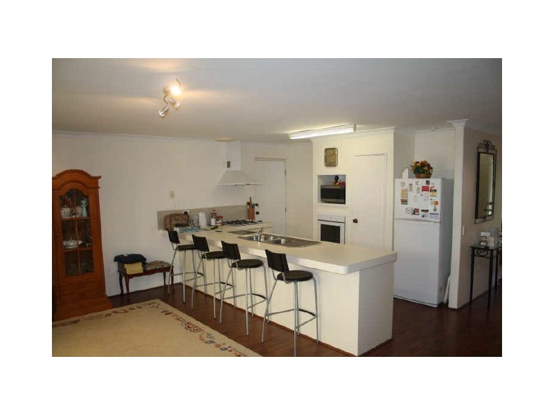 8B Letizia Court, Yangebup WA 6164