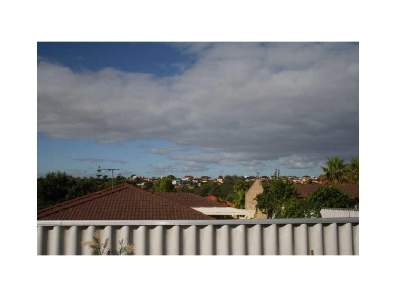 8B Letizia Court, Yangebup WA 6164