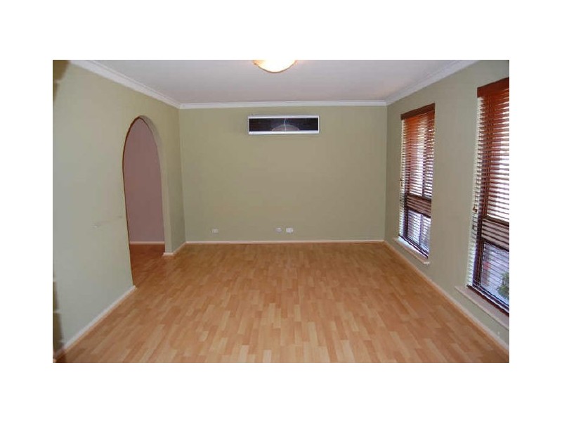 41 Hibbertia Crescent, Riverton QLD 4385