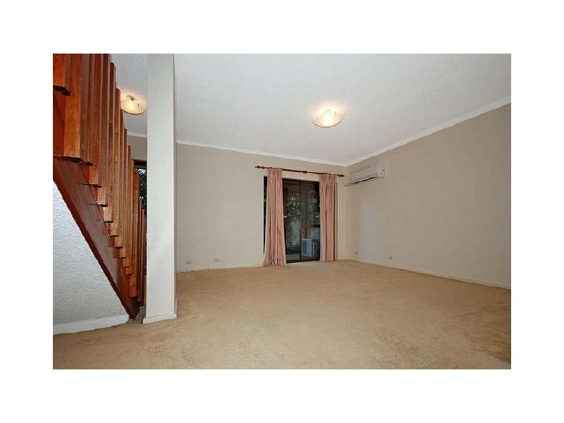 2/1 Chatsworth Terrace, Claremont WA 6010