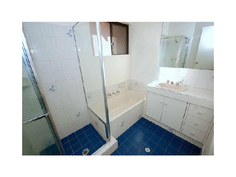 2/1 Chatsworth Terrace, Claremont WA 6010