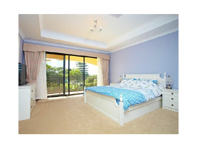 5 Dixon Street, Kardinya WA 6163