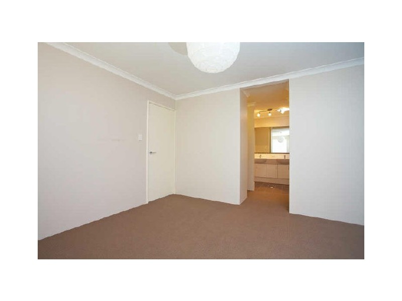 7 Mugo Lane, Aubin Grove WA 6164