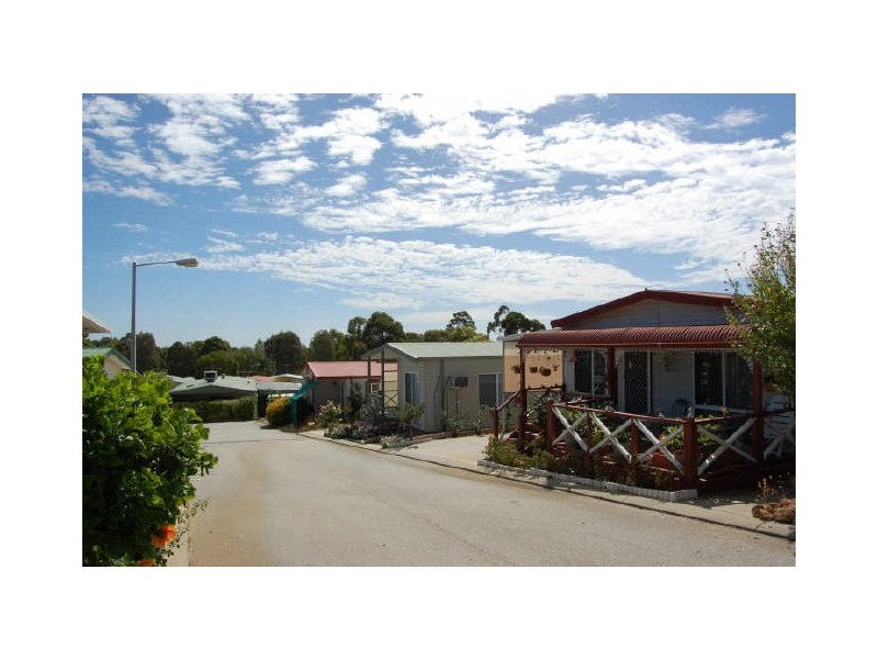 134/270 South Western Highway, Armadale WA 6112