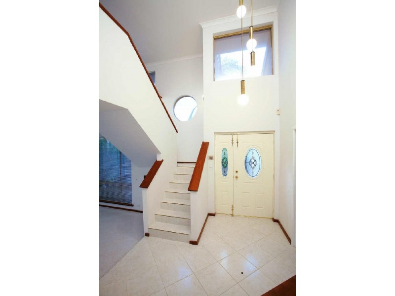 10 Cusack Way, Kardinya WA 6163