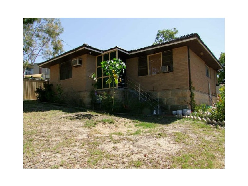 14 Rinaldo Place, Coolbellup WA 6163