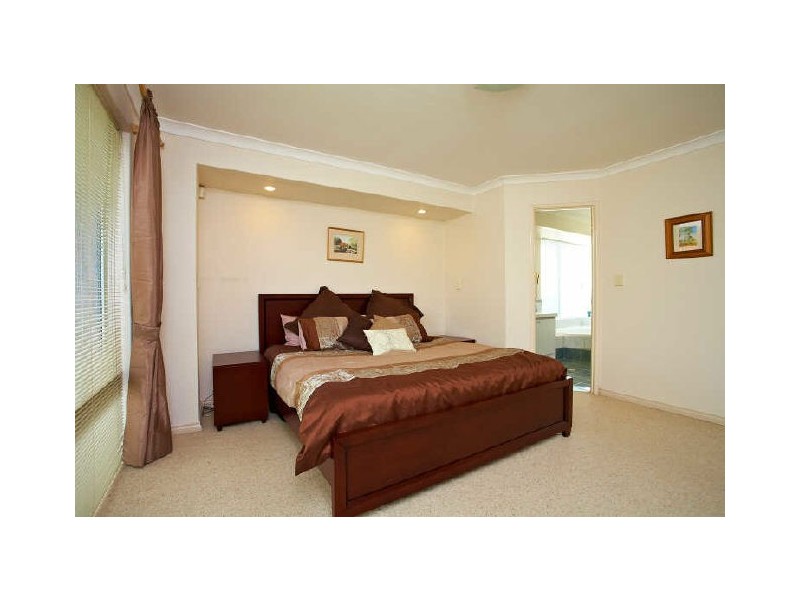 43 Southacre Drive, Canning Vale WA 6155