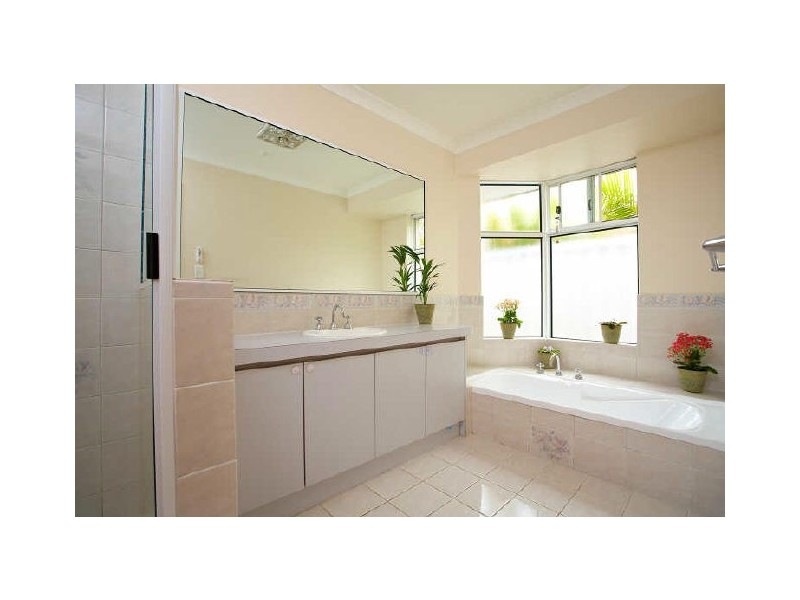 43 Southacre Drive, Canning Vale WA 6155